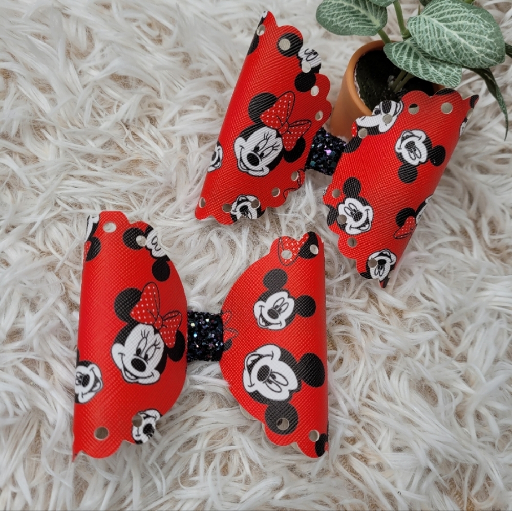 Minnie Mouse Hairclips